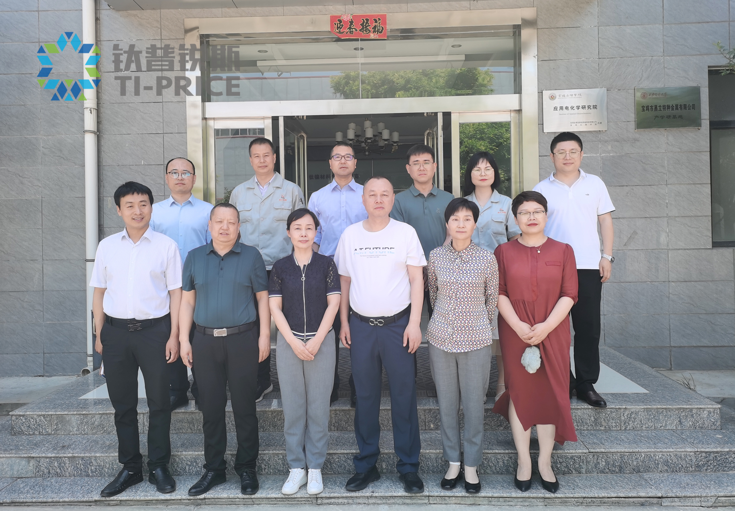 56548354.jpg 8dbefdf0-cf68-43f9-bf7b-7e0f5fabede7.jpg